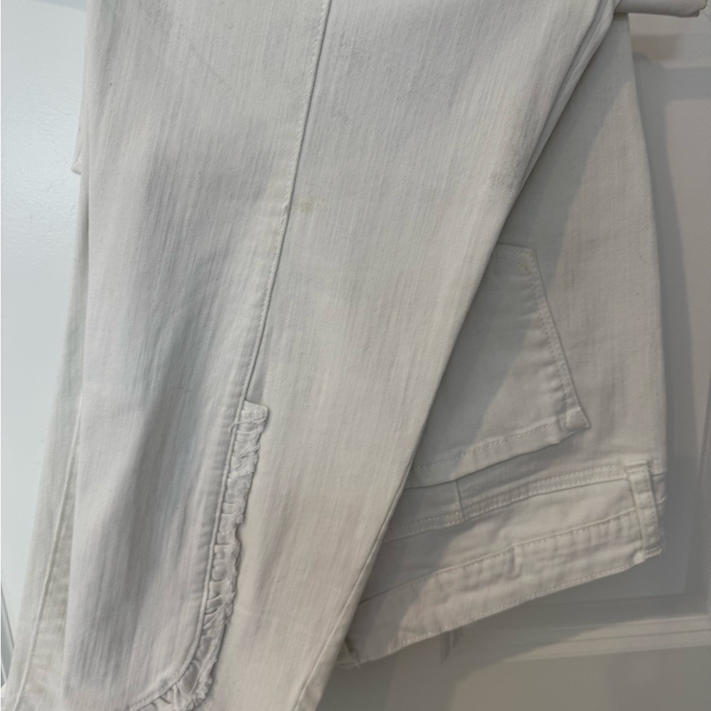Stylish White crops size 14 with cute detail on back leg